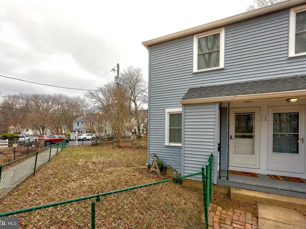 57 Ridge Rd, Greenbelt, MD 20770