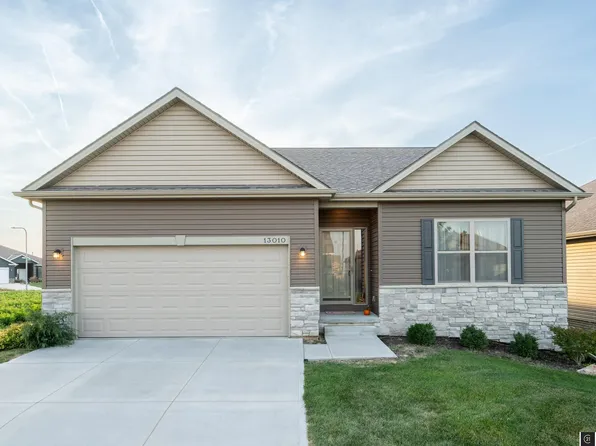 13010 S 50th St, Papillion, NE 68133