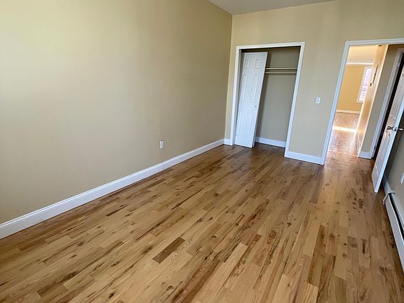 5th image of 1328 Taylor Ave Floor 2