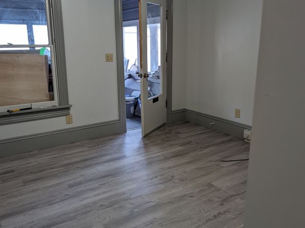 43 N 8th St #43, Sunbury, PA 17801