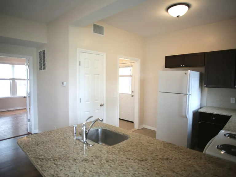 78 Riberia St — Photo 7