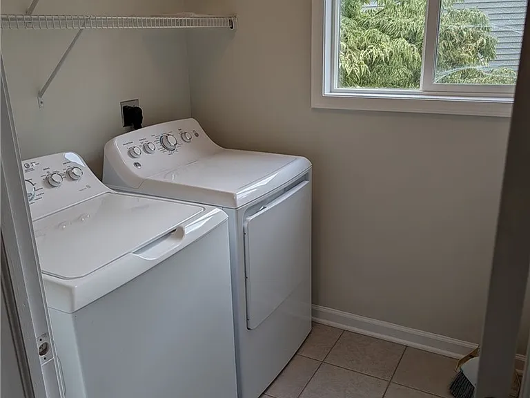 3608 Melvin Dr S — Photo 14