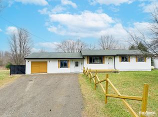 9046 Westfield Dr, Flushing, MI 48433