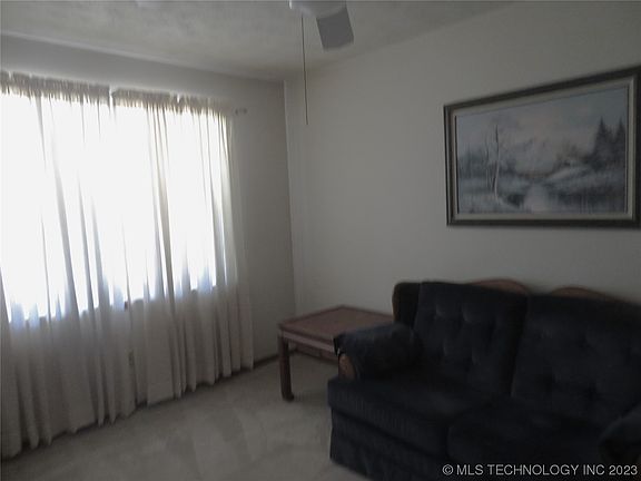4th image of 2511 S 109th East Ave