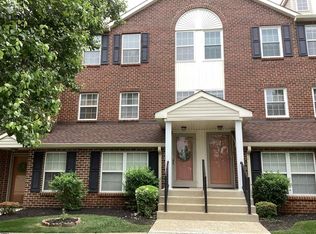 1515 John Adams Ct #615, Mays Landing, NJ 08330