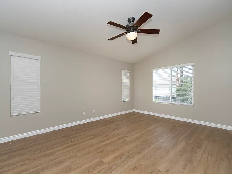 6303 Plum Ave — Photo 10