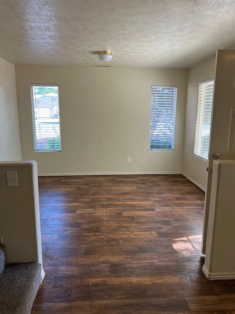Nice 3 Bedroom, 2.5 bathroom townhome in St George! — Photo 3