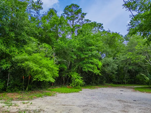 10 Peachtree Cir #On, Pt Washington, FL 32459