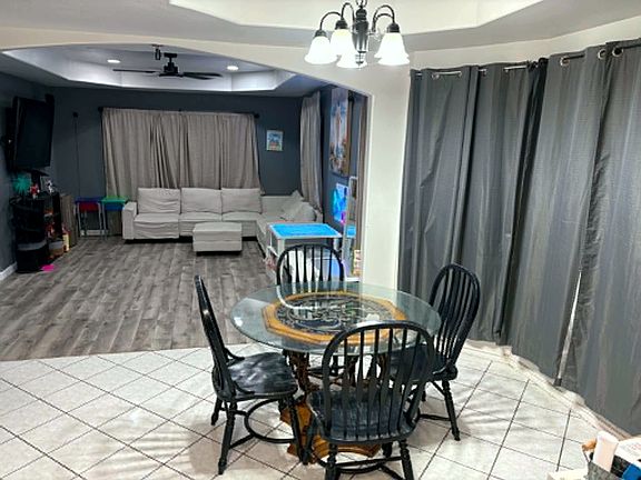 4th image of 2158 Settlers Court Dr