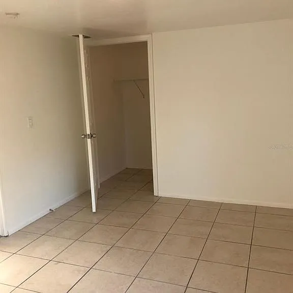 916 Alecon Dr — Photo 12