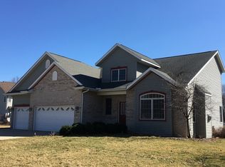 1000 Autumn Ridge Ct, Princeton, IL 61356
