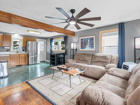 4th image of 67 Batchelder Avenue