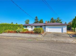 2920 NE 8th Pl, Renton, WA 98056