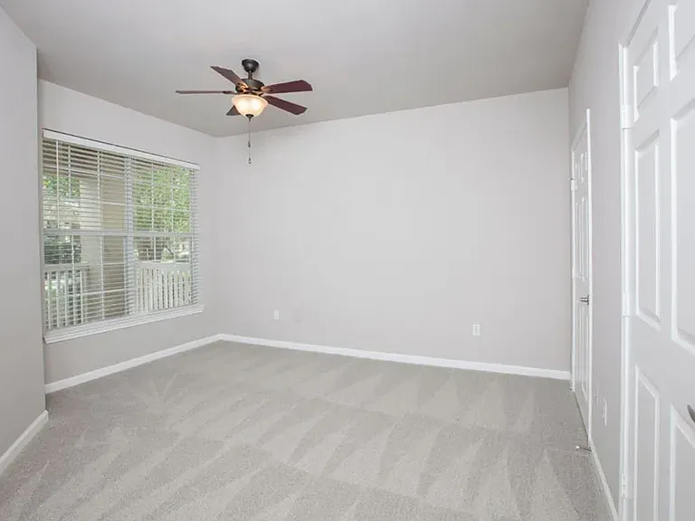 Highpointe Estates — Photo 24