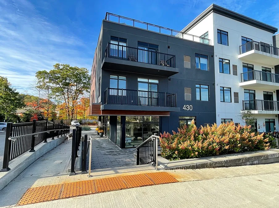 430 Ferndale Drive South — Photo 3