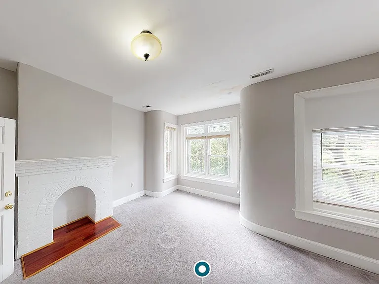 2411 1st St NW — Photo 13