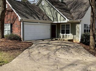 723 S Fairfield Dr, Peachtree City, GA 30269