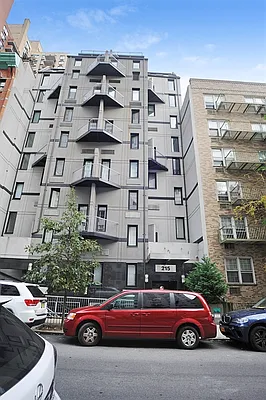 Rented by Corcoran | media 52