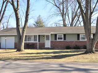 702 N Clifford St, Tolono, IL 61880