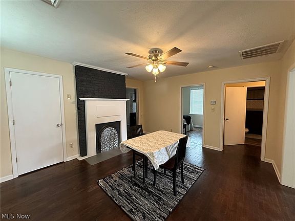 4th image of 113 Creel St