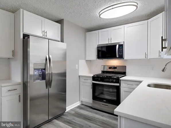 86 Summerfield Dr, Annapolis, MD 21403