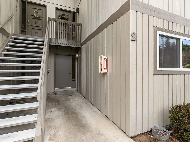 2000 Mill Ave — Photo 10