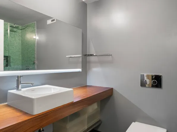 155 West 15th Street image 10 of 10