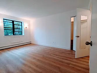 Rented by Trademarko Realty Inc