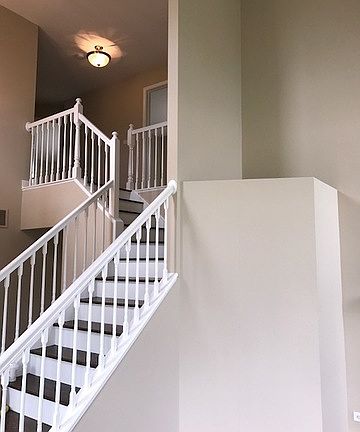 3rd image of 156 Struckman Blvd