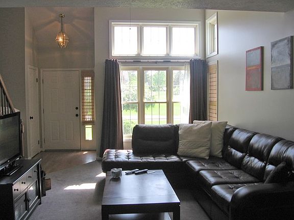 2nd image of 28 Kemp Dr