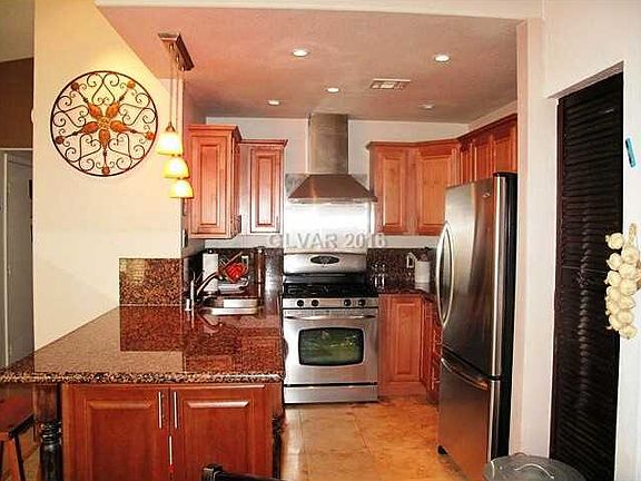4th image of 350 S Durango Dr Unit 222