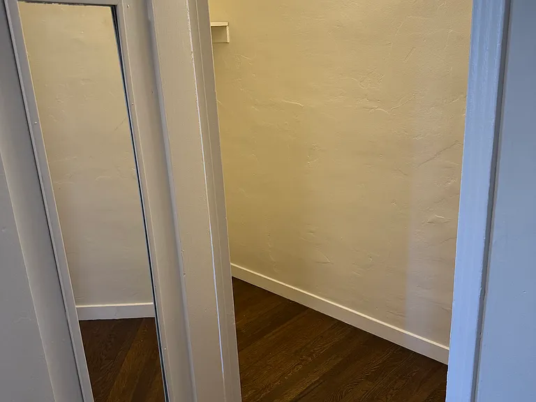 349 38th St #98 — Photo 6