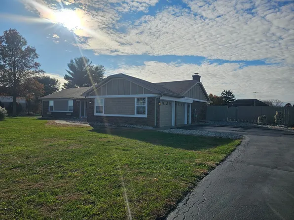 795 Country Club Dr, Greensburg, IN 47240