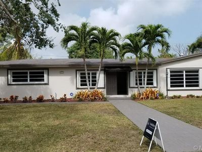 8261 SW 142nd St, Palmetto Bay, FL, 33158