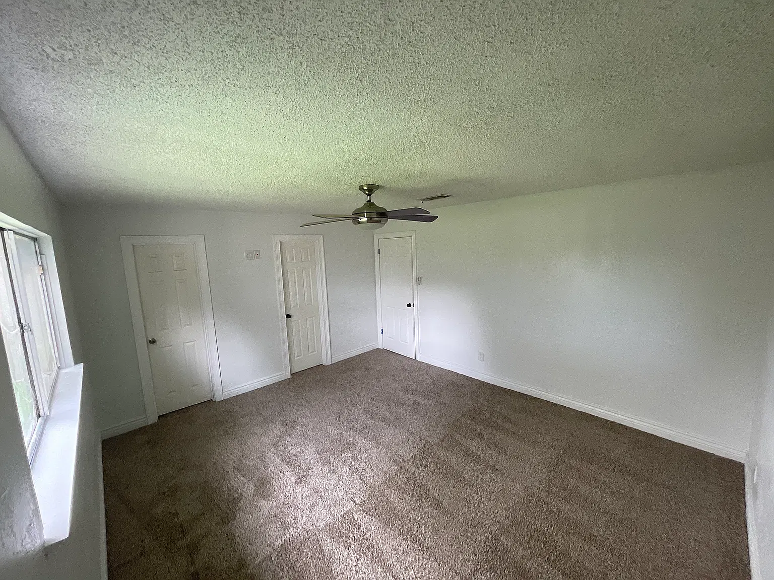 3 bed, 1475 sqft, $1,900 — Photo 4