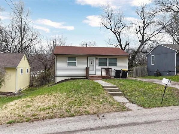 1108 NE 46th Ter, Kansas City, MO 64116