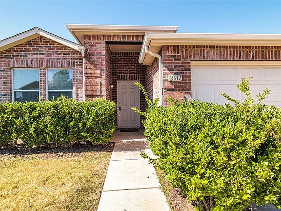 2nd image of 2617 Annalea Ln