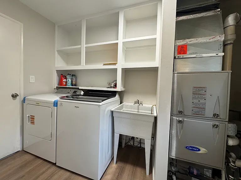 3231 Prairie Ave — Photo 12