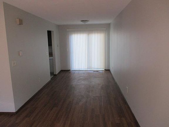 2nd image of 1507 Northbrook Dr APT A
