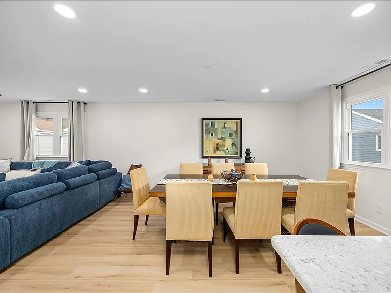 7024 Calvert Ave #B — Photo 28