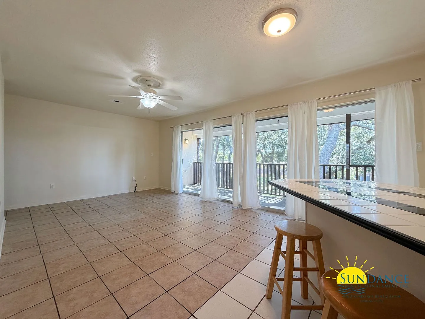 Great 1 Bedroom Condo in Fort Walton Beach! — Photo 3