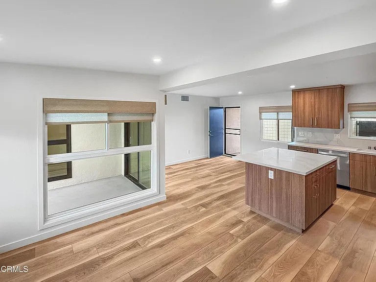 61C Redwood Ave — Photo 41