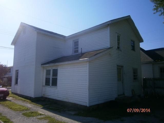 2nd image of 27 S 1st St
