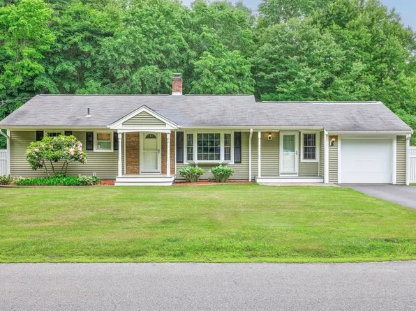 38 Bean Rd, Sterling, MA 01564