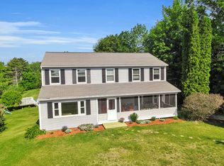 667 Neck Rd, China, ME 04358