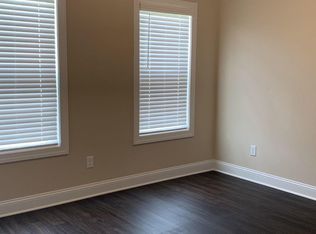 905 Obsidian Ct, Jacksonville, NC 28546