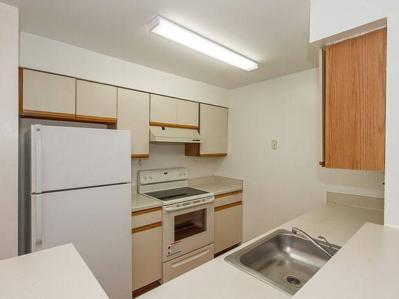 5th image of 13585 Orchard Dr