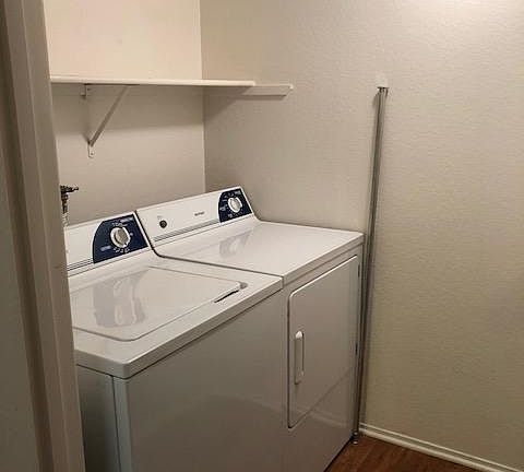 4th image of 12071 Alta Carmel Ct Unit 98