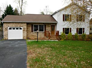 4 Biscoe Ct, Stafford, VA 22556