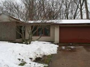3056 Pinedale Dr SW, Grandville, MI 49418